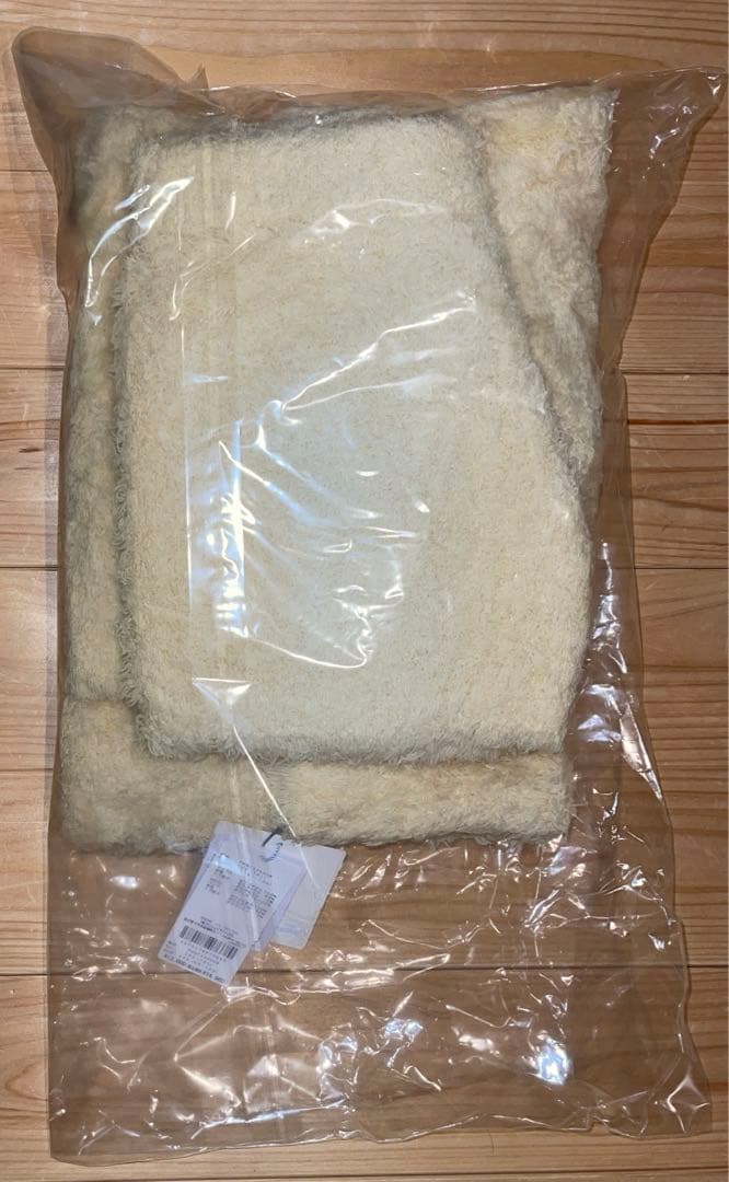 未開封XXS【キッズ】ジェラート ピカチュウパーカ&ショートパンツセット