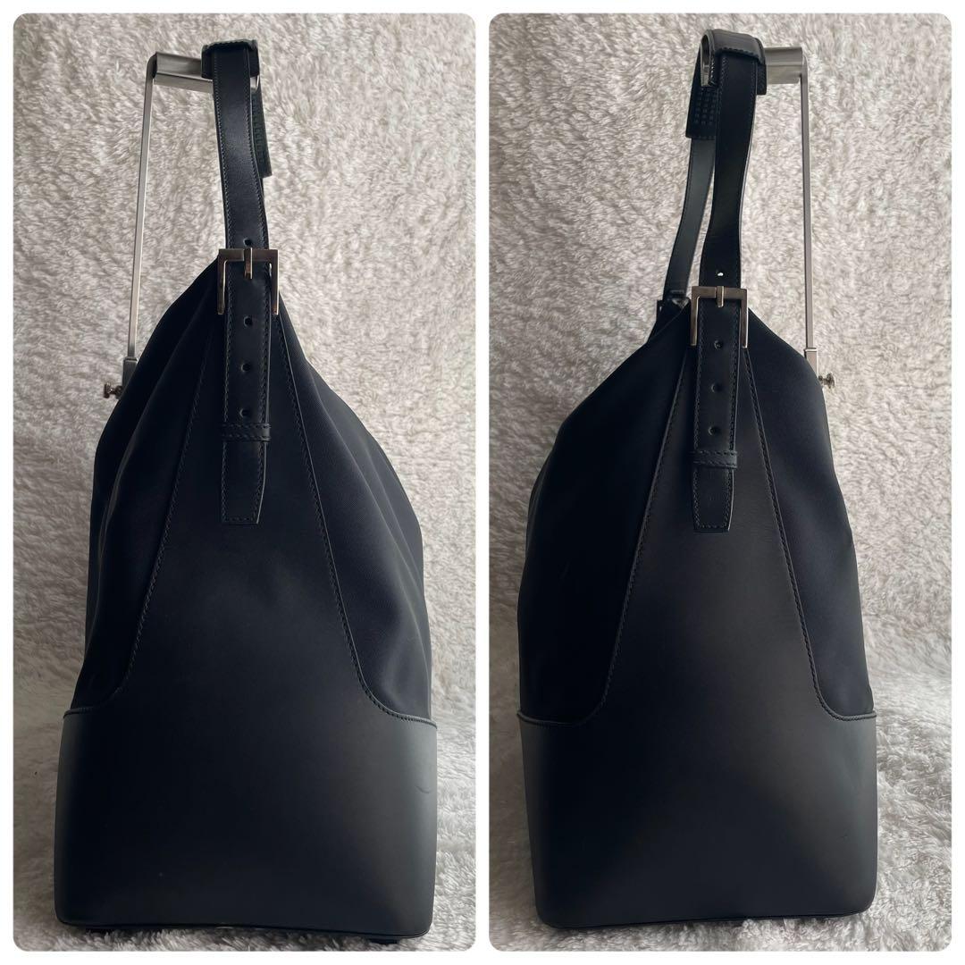 美品✨GUCCI ワンショルダー ボストンバッグ ナイロン GG柄 ロゴプレート