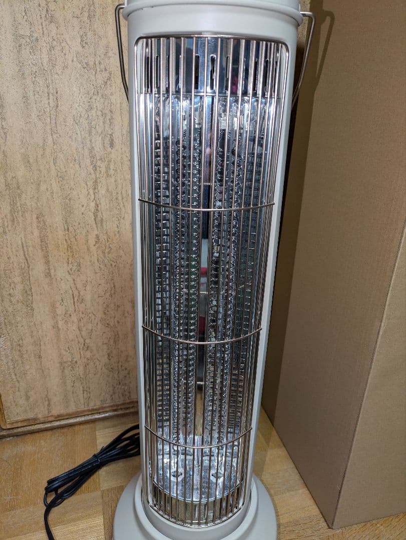 ⭐︎IROtoridori⭐︎　【未使用品】BRUNO カーボンヒーター