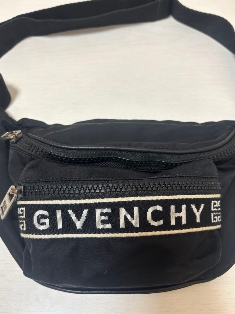バッグ GIVENCHY LIGHT 3-BUM BAG Nylon Black