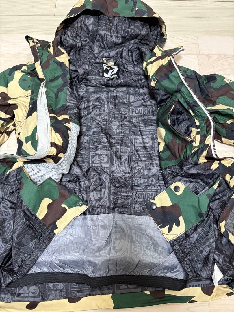 FOURNINES フォーナインズ バートン等スノーボードウェア セット