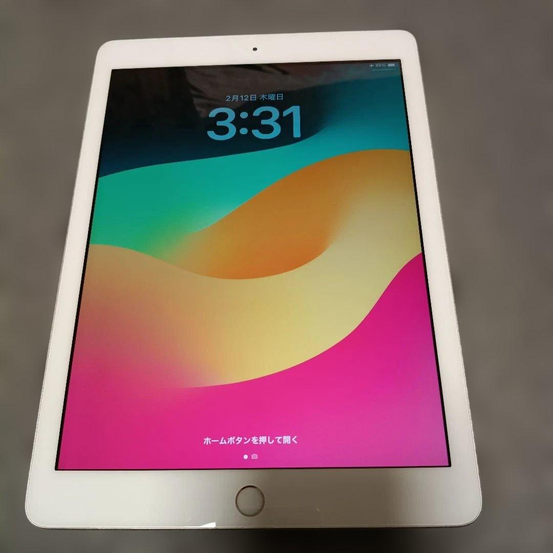 Apple iPad (第６世代) 32GB シルバー本体