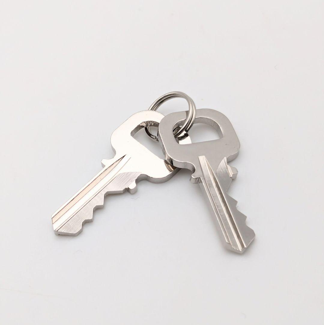 未使用品 ルイヴィトン LV シルバー カデナ パドロック 南京錠 450番