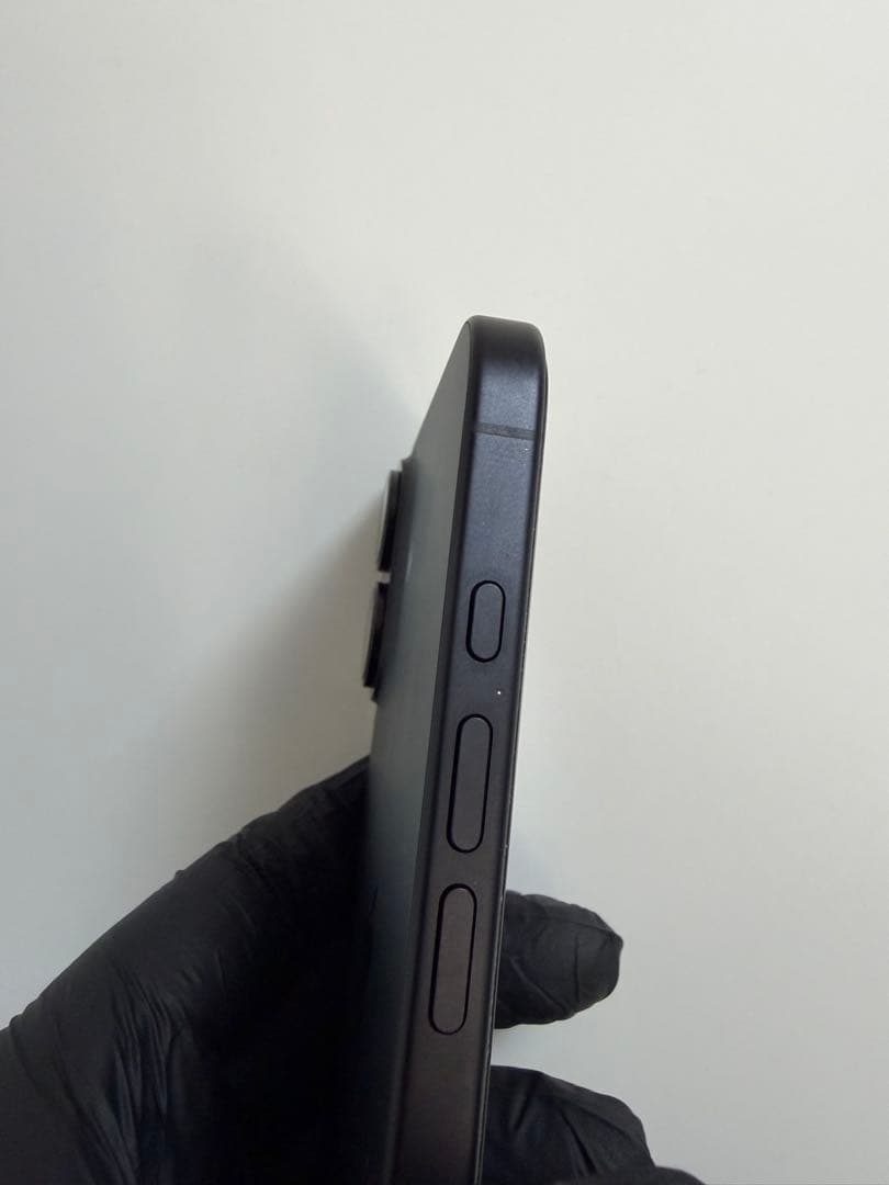 【K】【美品・SIMフリー】iPhone 16 128GB ブラック 本体