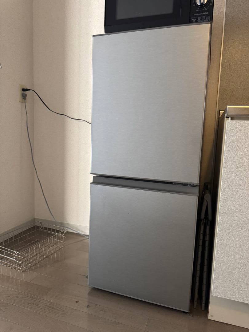 【。】 AQUA シルバー　一人暮らし　2ドア冷凍冷蔵庫126L