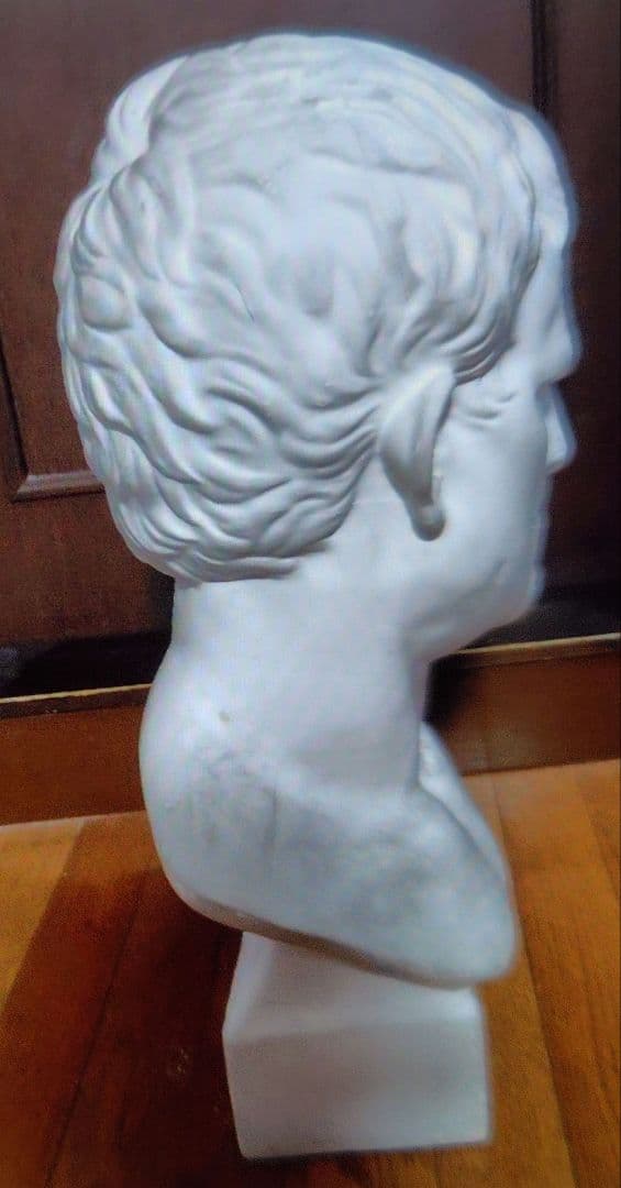 Ouuです！石膏像　アグリッパ　彫刻胸像