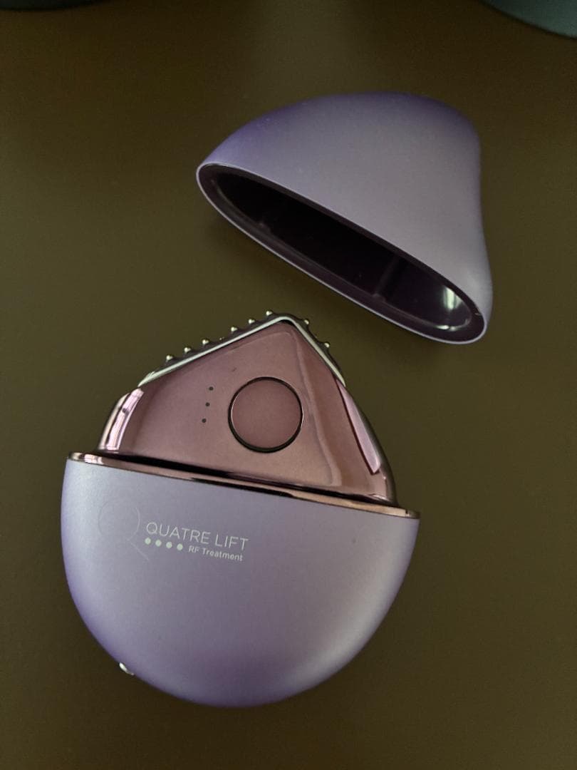 キャトルリフト QUATRE LIFT 美顔器