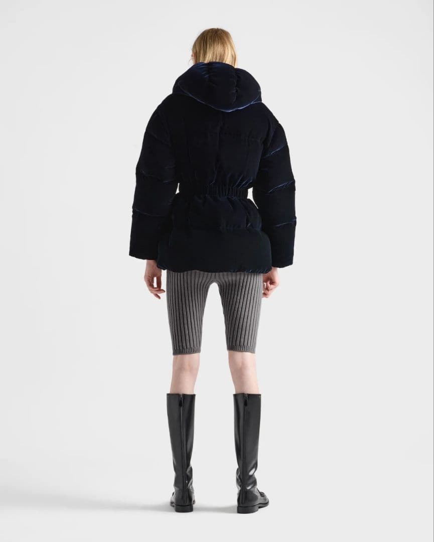 プラダ フード付き ネイビー ダウンジャケット　ベルベットprada