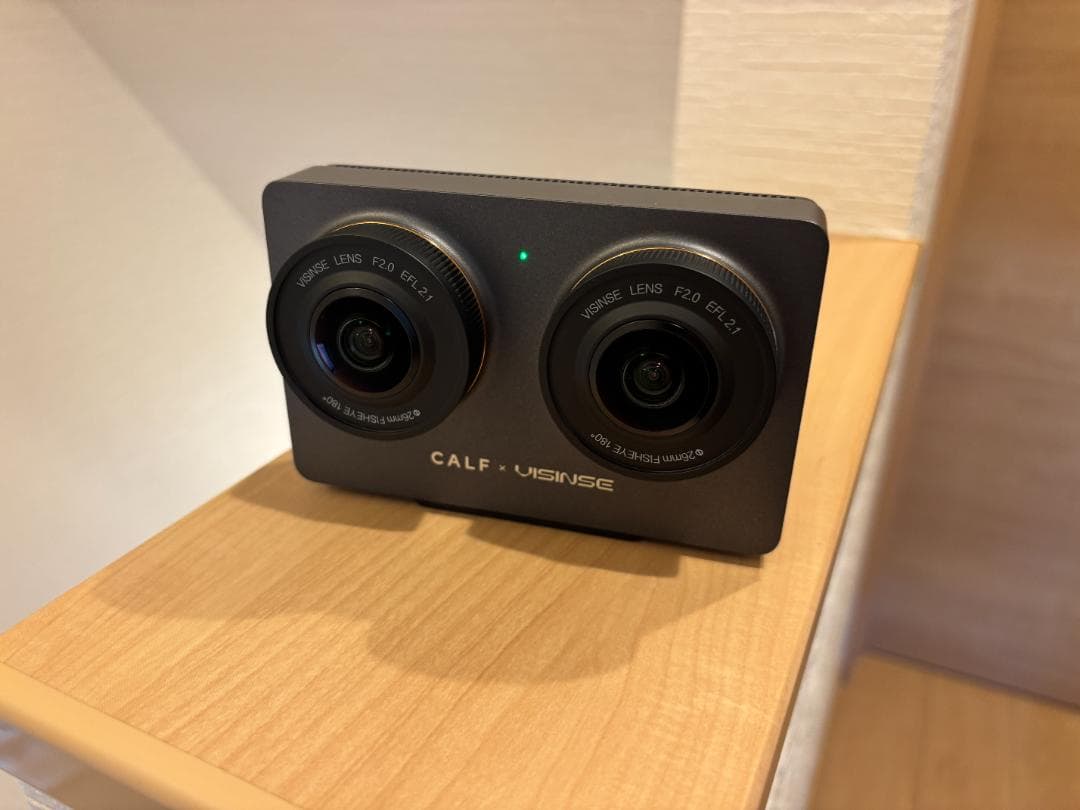 CALF x VISINSE プロフェッショナル 8K 3D VR180 カメラ