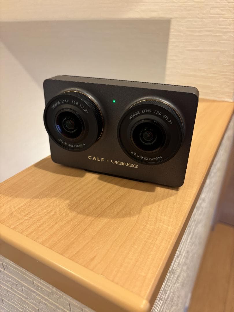 CALF x VISINSE プロフェッショナル 8K 3D VR180 カメラ