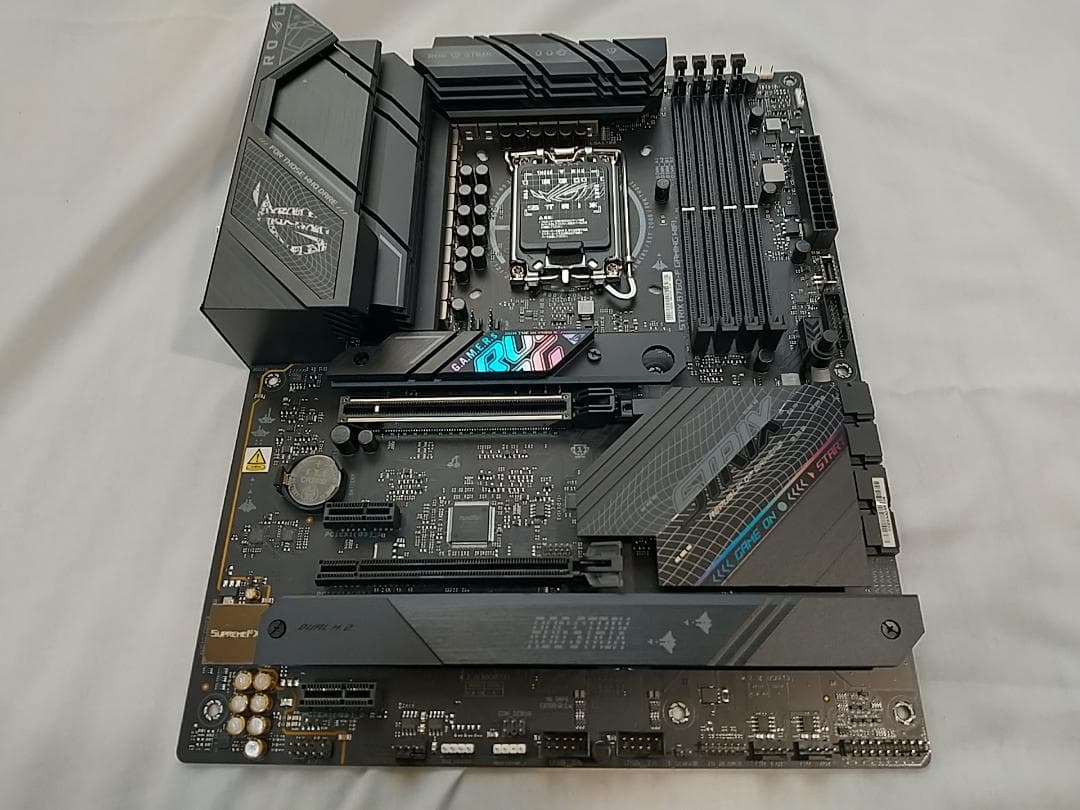 マザーボード ASUS ROG STRIX B760-F GAMING WIFI DDR5