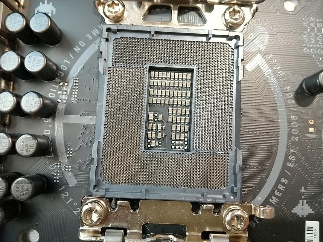 マザーボード ASUS ROG STRIX B760-F GAMING WIFI DDR5