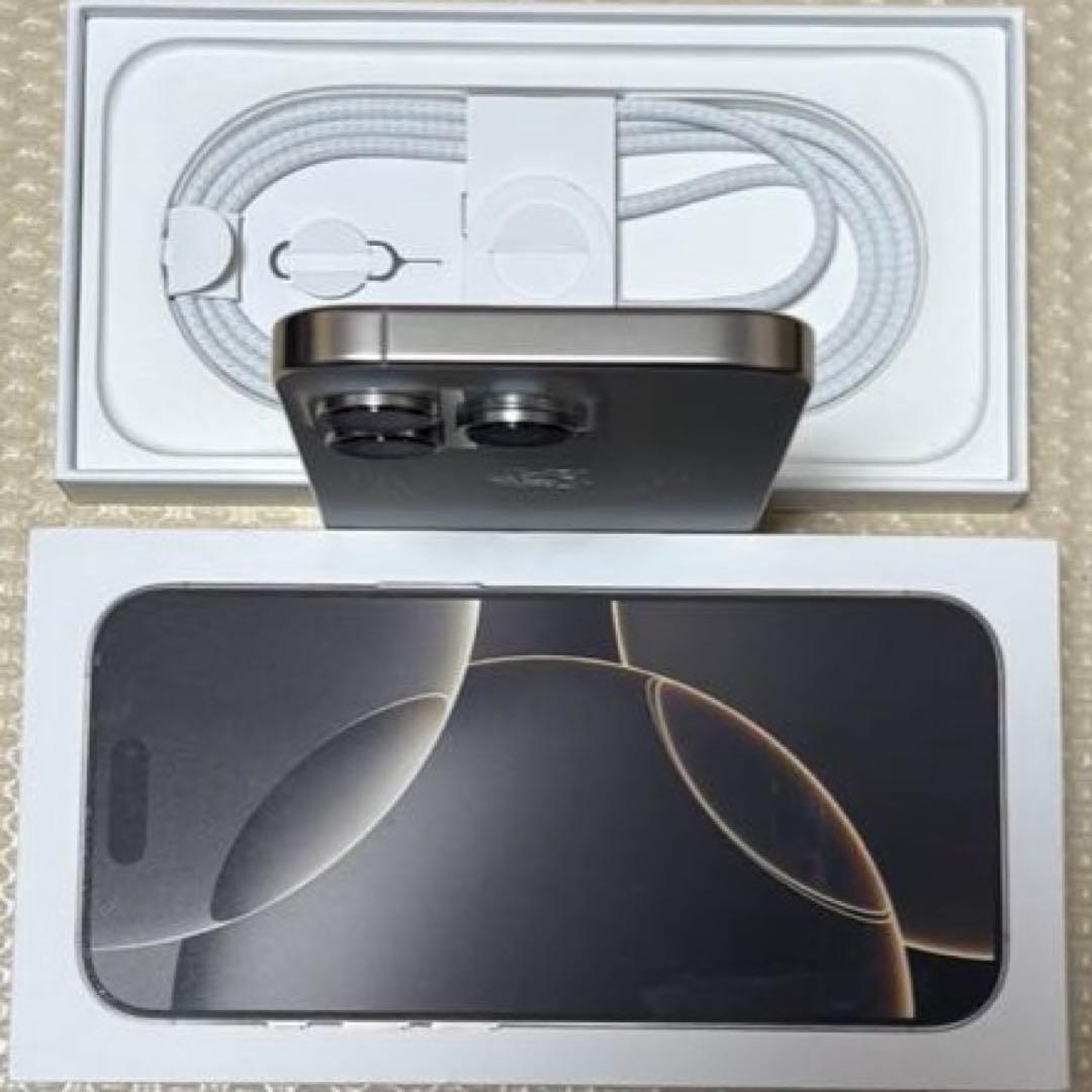 バッテリー容量100%！ iPhone16Pro 256GB SIMフリー 本体