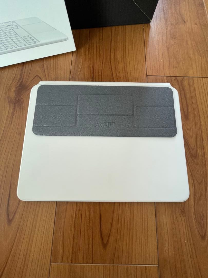 ④iPad Magic Keyboard 日本語配列 11inch