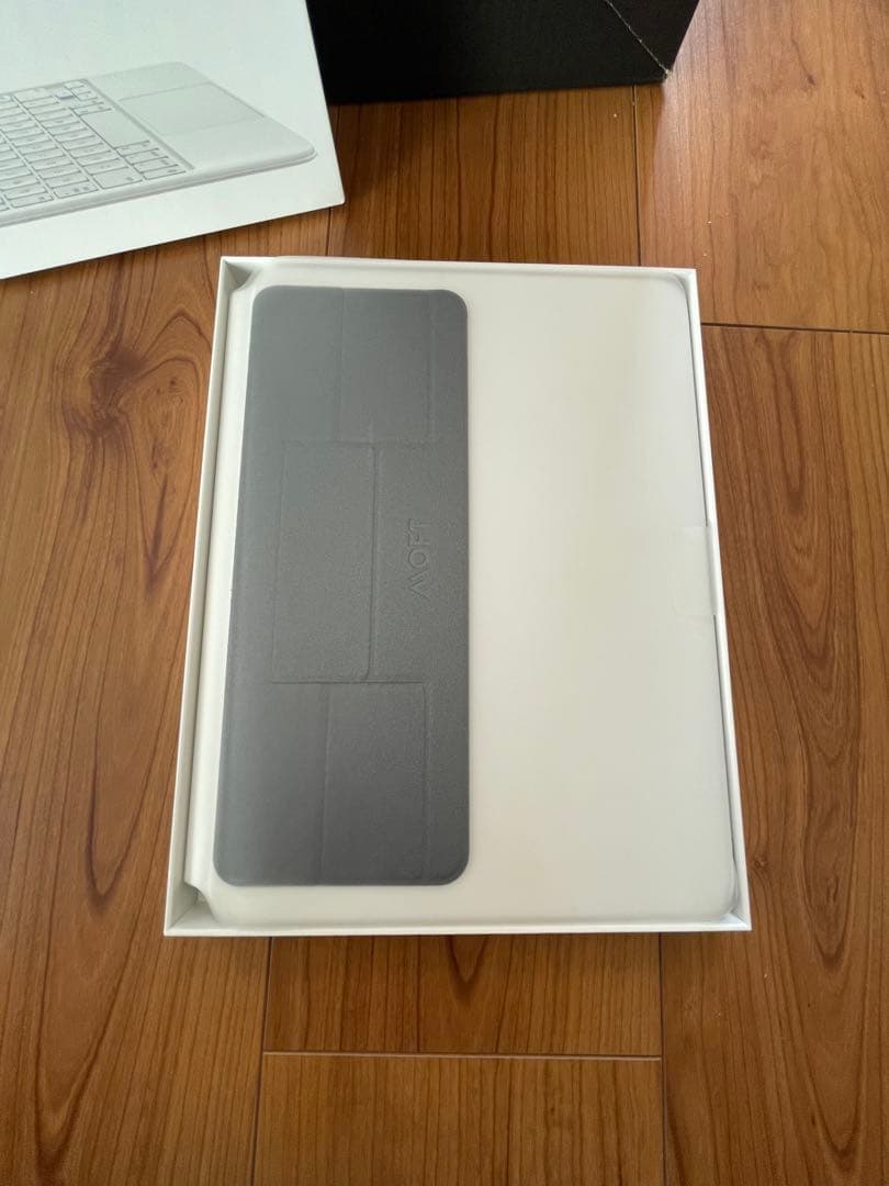 ④iPad Magic Keyboard 日本語配列 11inch