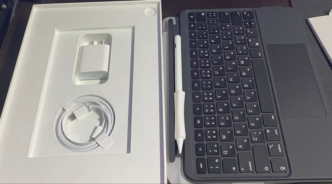 iPad Air 11インチ Wi-Fi 128GB 2024年モデル オマケ付