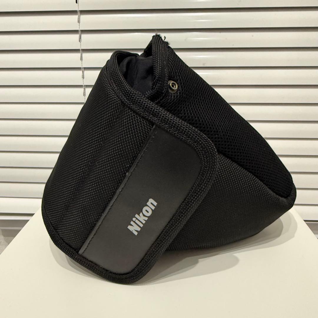 【ストラップ&レンズ&ケース付き】Nikon D5500 デジタル一眼レフカメラ