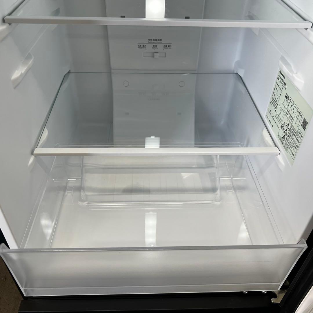 131　パナソニック　冷蔵庫　180L　小型　美品　黒　設置無料　安い　中古