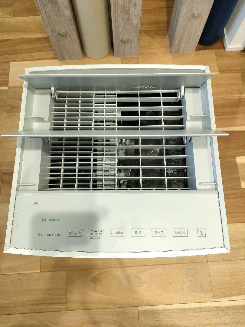 ダイキン 加湿　空気清浄機 MCK70ZE2-W 2023年製