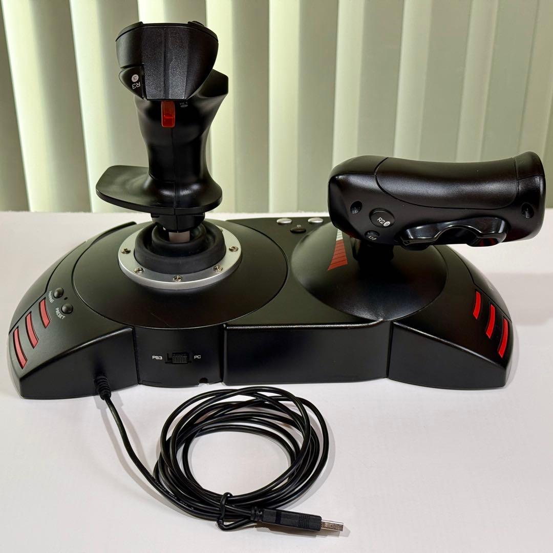 Thrustmaster フライトスティック T.Flight Hotas X
