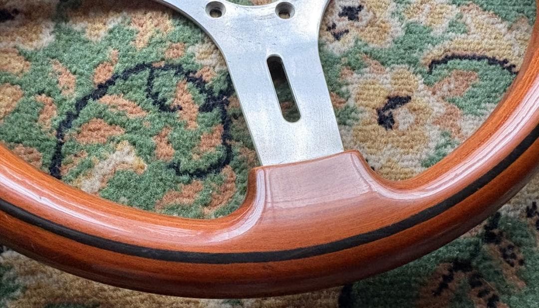 【山猿様】ABA（イタリア製）を お送りします。