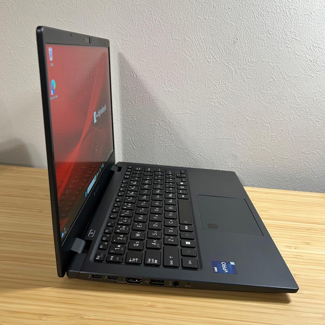 美品 東芝 13世代 i5-1345U FHD/16GB office2024