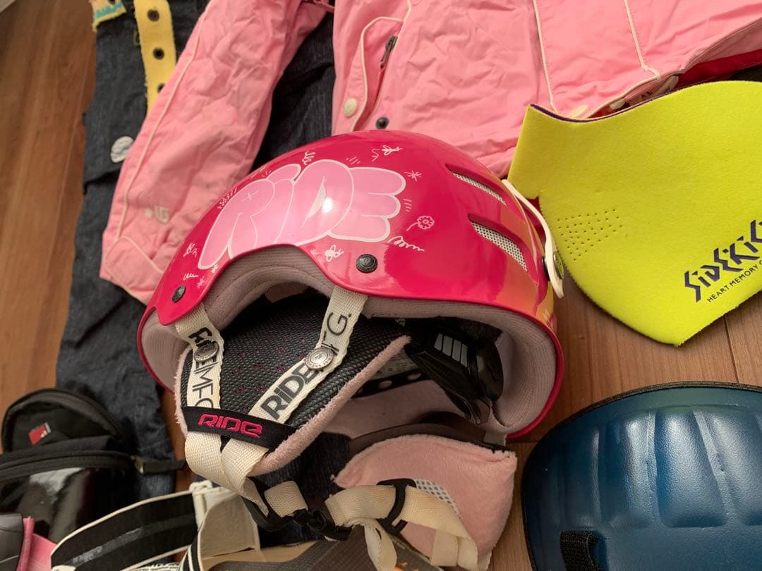 子ども用スノーボードウェアセット　Burton BONFIRE ジュニア