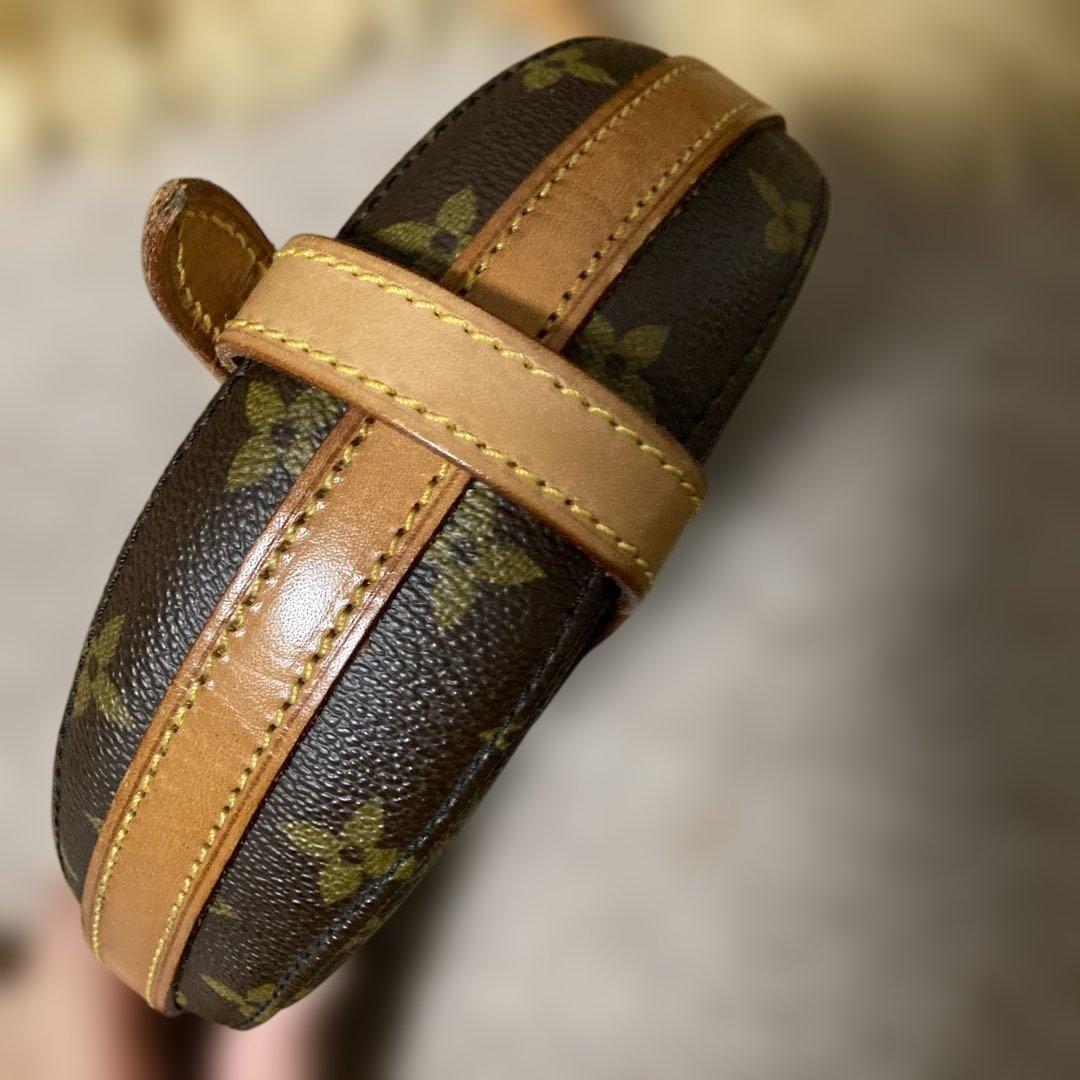 ルイヴィトン　サンクルー　ショルダーバッグ　美品