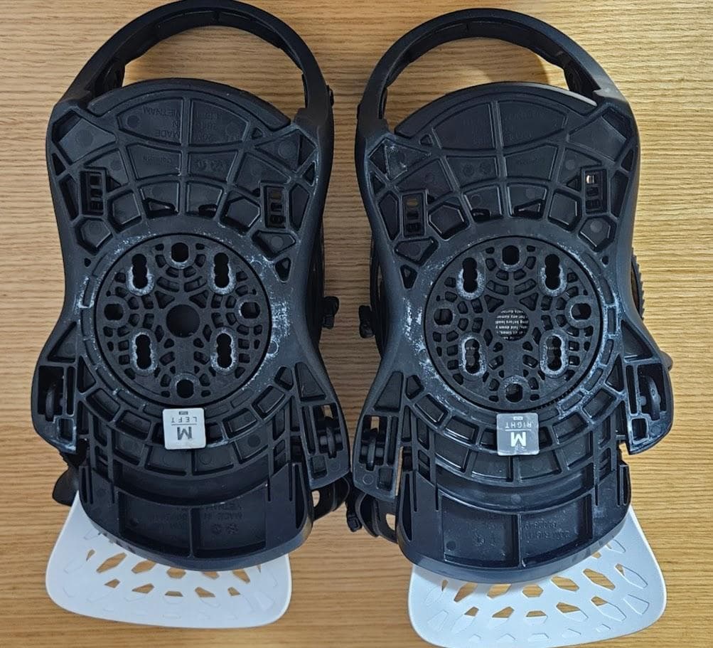 FLUX PR Mサイズ スノーボードビンディング