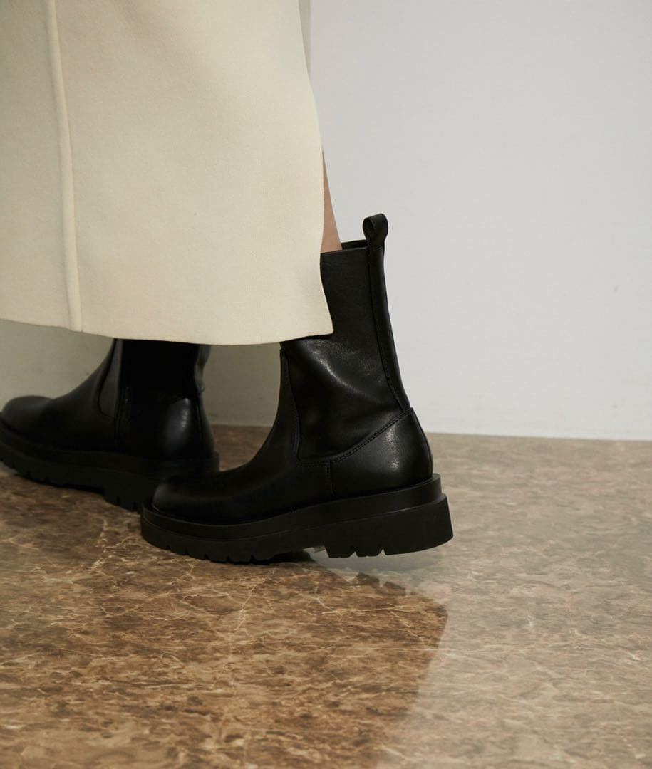 トラックソールストレッチブーツ アダムエロペ　23