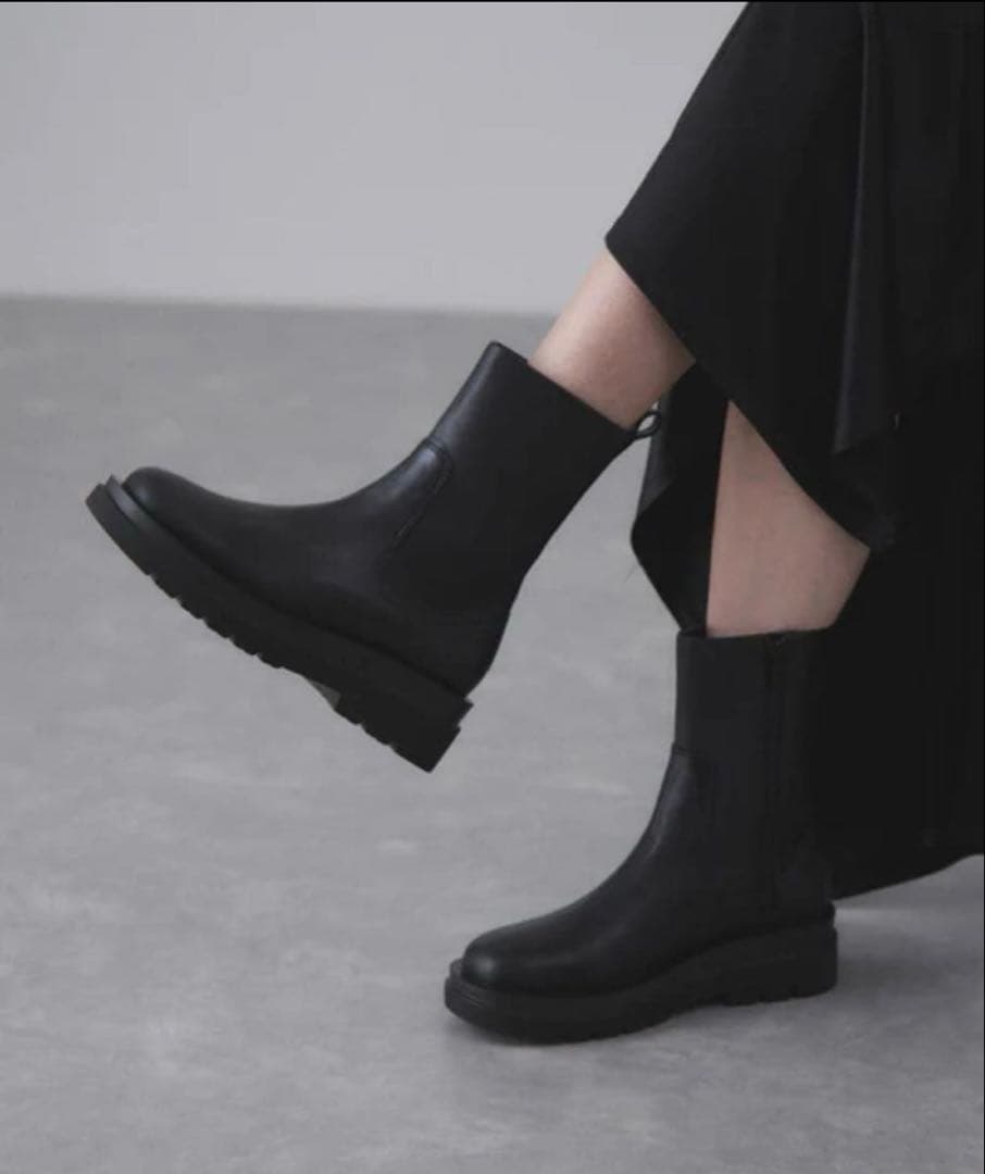 トラックソールストレッチブーツ アダムエロペ　23