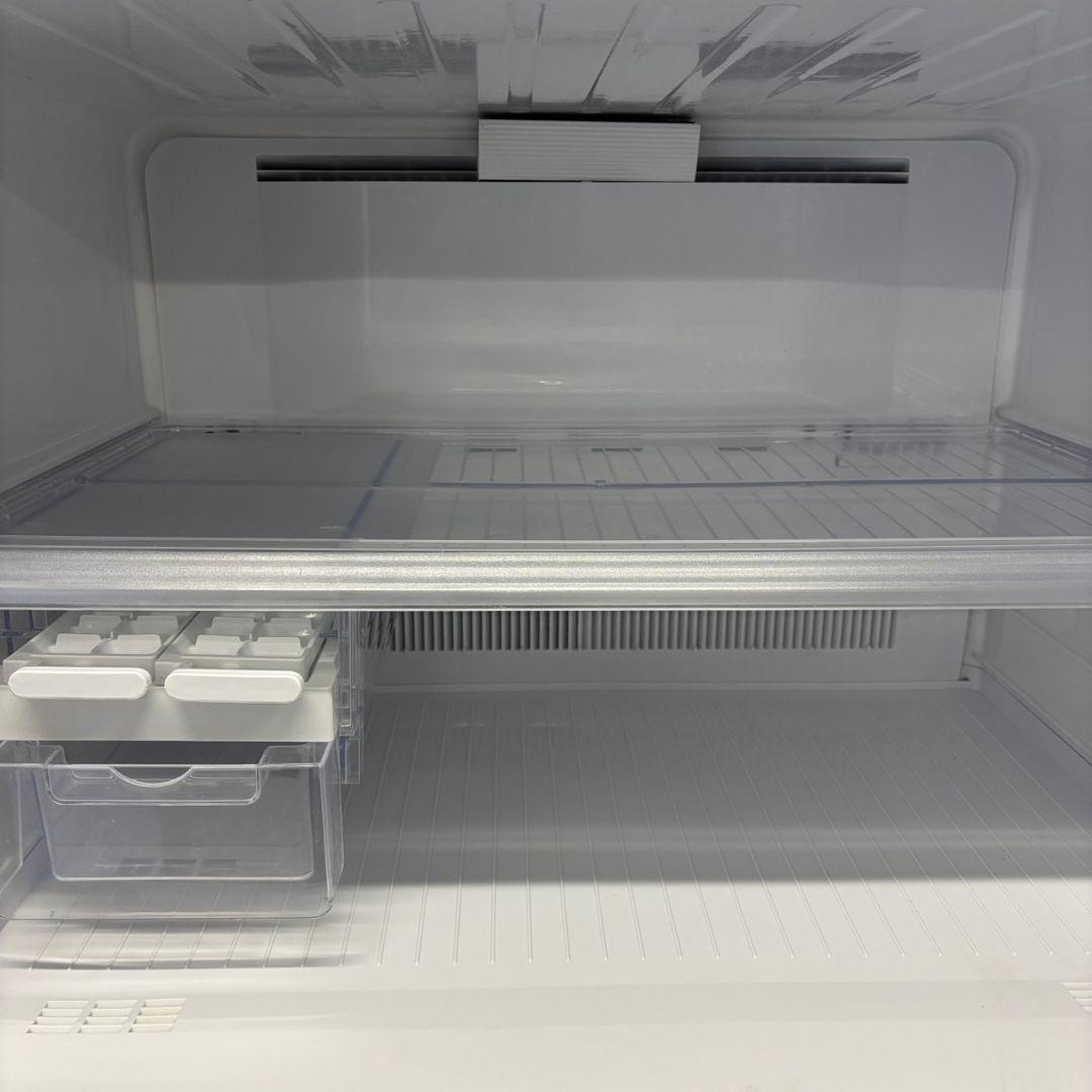 71　特別価格　冷蔵庫　SHARP　大型　500-600ℓ　黒　右開き　設置無料