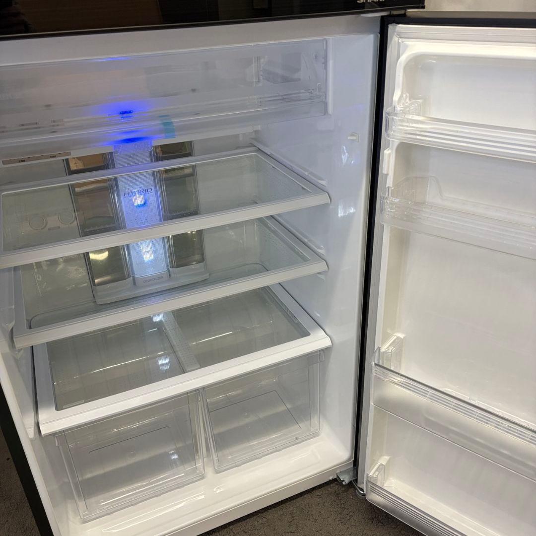 71　特別価格　冷蔵庫　SHARP　大型　500-600ℓ　黒　右開き　設置無料