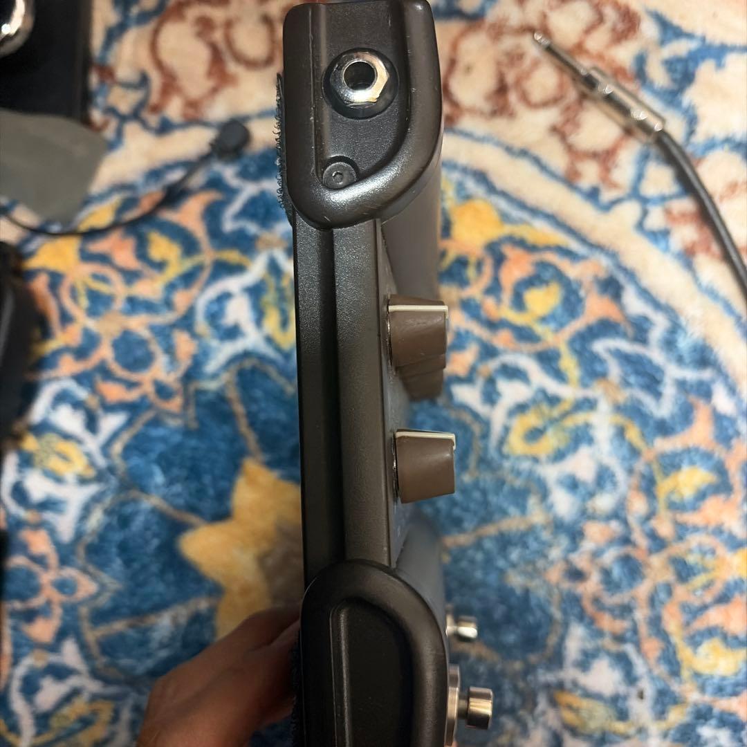 ギター L.R. Baggs venue full isolation DI