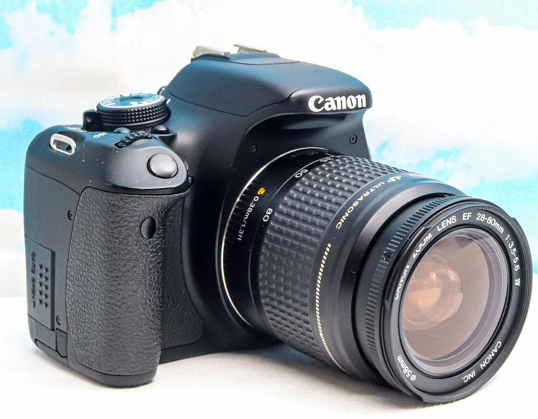 Canon キャノン Kiss X5⭐️スマホ転送⭐️自撮りラクラク⭐️一眼レフ