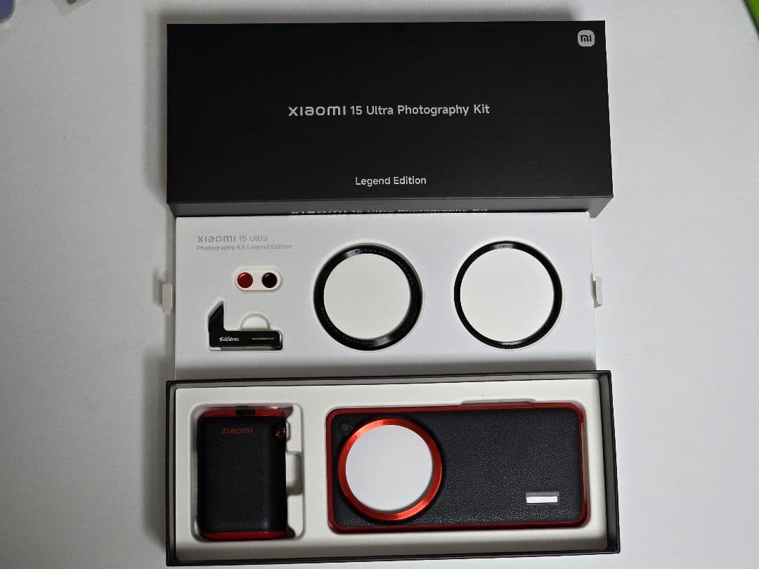 Xiaomi 15 Ultra 本体 512+16GBフォトグラフィーキット付き