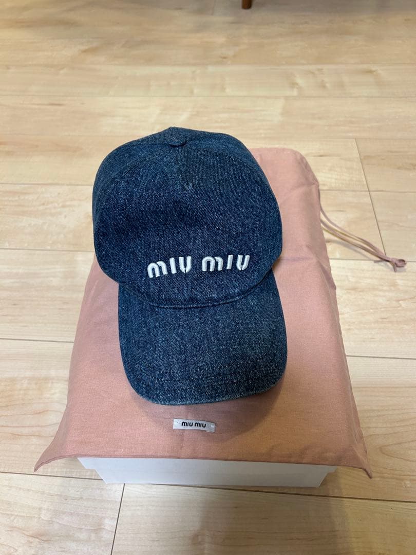ミュウミュウ　デニムキャップ　MIU MIU