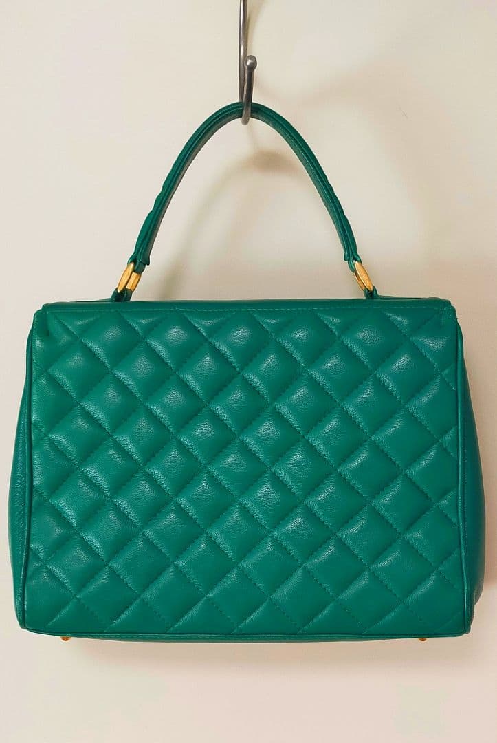 最終値下 GIVENCHY ジバンシー ラムレザー ハンドバッグ 緑 マトラッセ