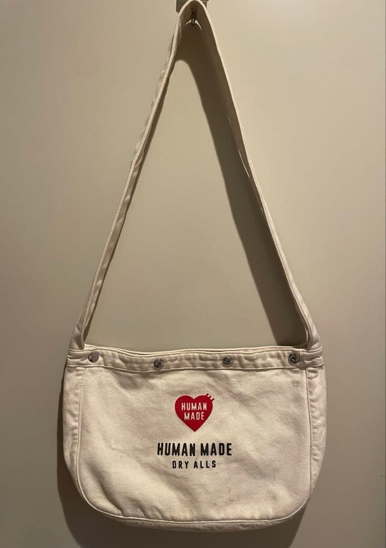 HUMAN MADE メッセンジャーバッグ ショルダー