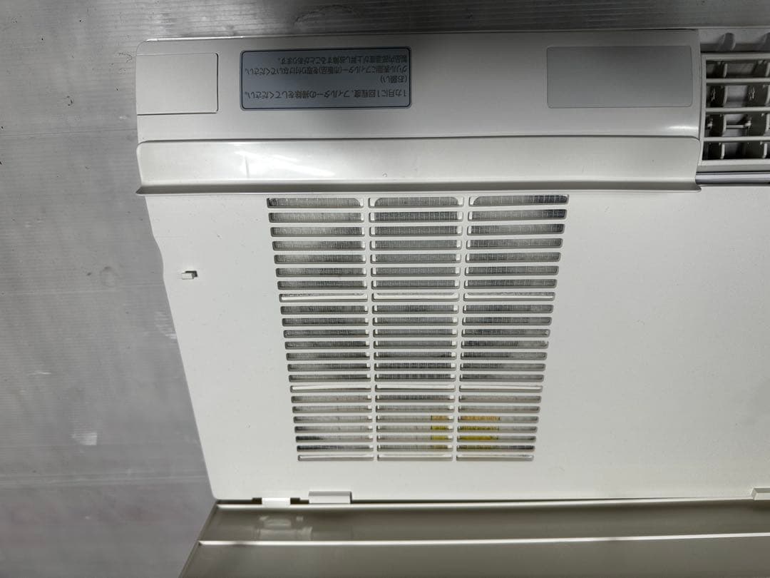 TOTO 洗面所暖房機TYR330s リモコン有り　100v