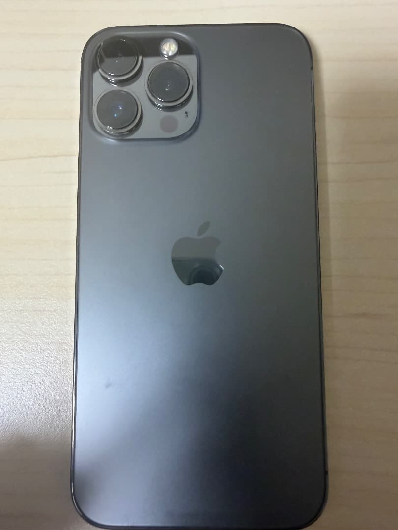 Apple iPhone 13 Pro Max 256GB バッテリー84%