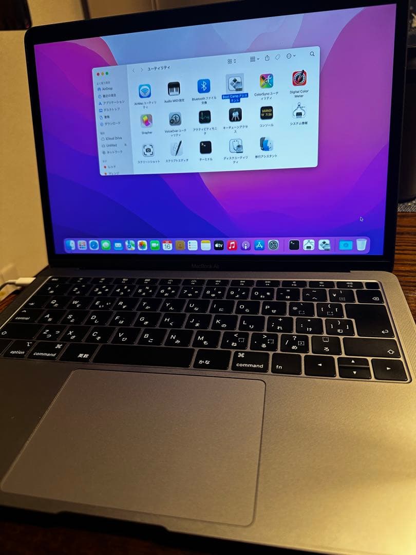 Apple MacBook Air 13インチ A1932 OS切替可