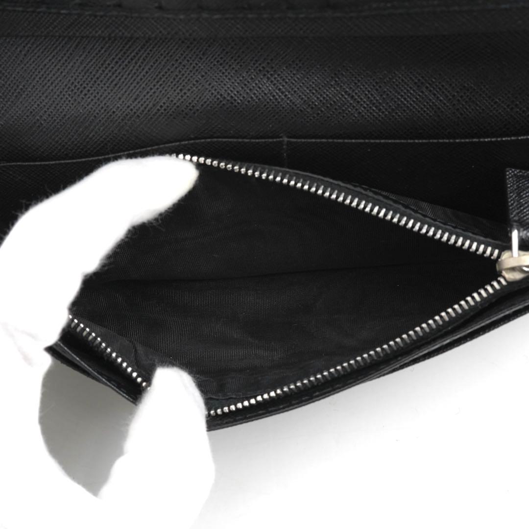 ✨新品未使用・箱付き✨　PRADA 長財布　サフィアーノ　レザー　三角プレート
