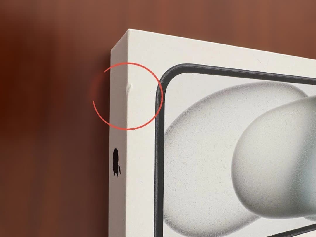 美品Apple iPhone15 ブラック 本体 SIMフリー バッテリ100%