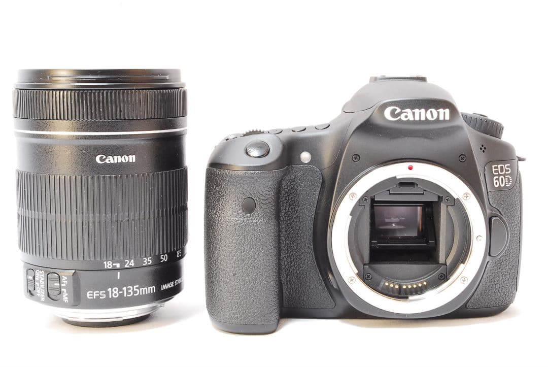 万能レンズつき✨超美品✨️Canon EOS 60D✨スマホ転送OK 付属品充実