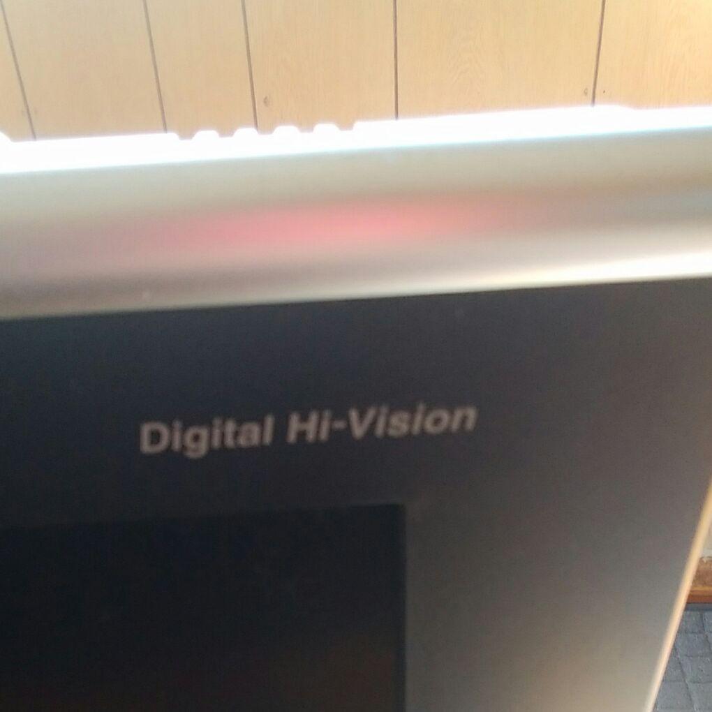 液晶カラーテレビ