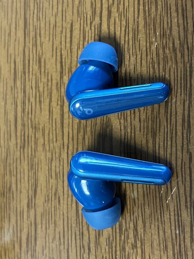 サウンドコア Liberty5 ノイズキャンセリングイヤホン オマケ・保証書付き