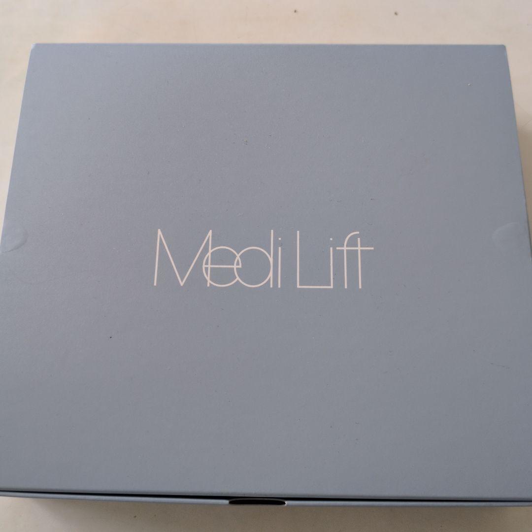 ヤーマンメディリフトEP-14BB未使用　家庭用美容器