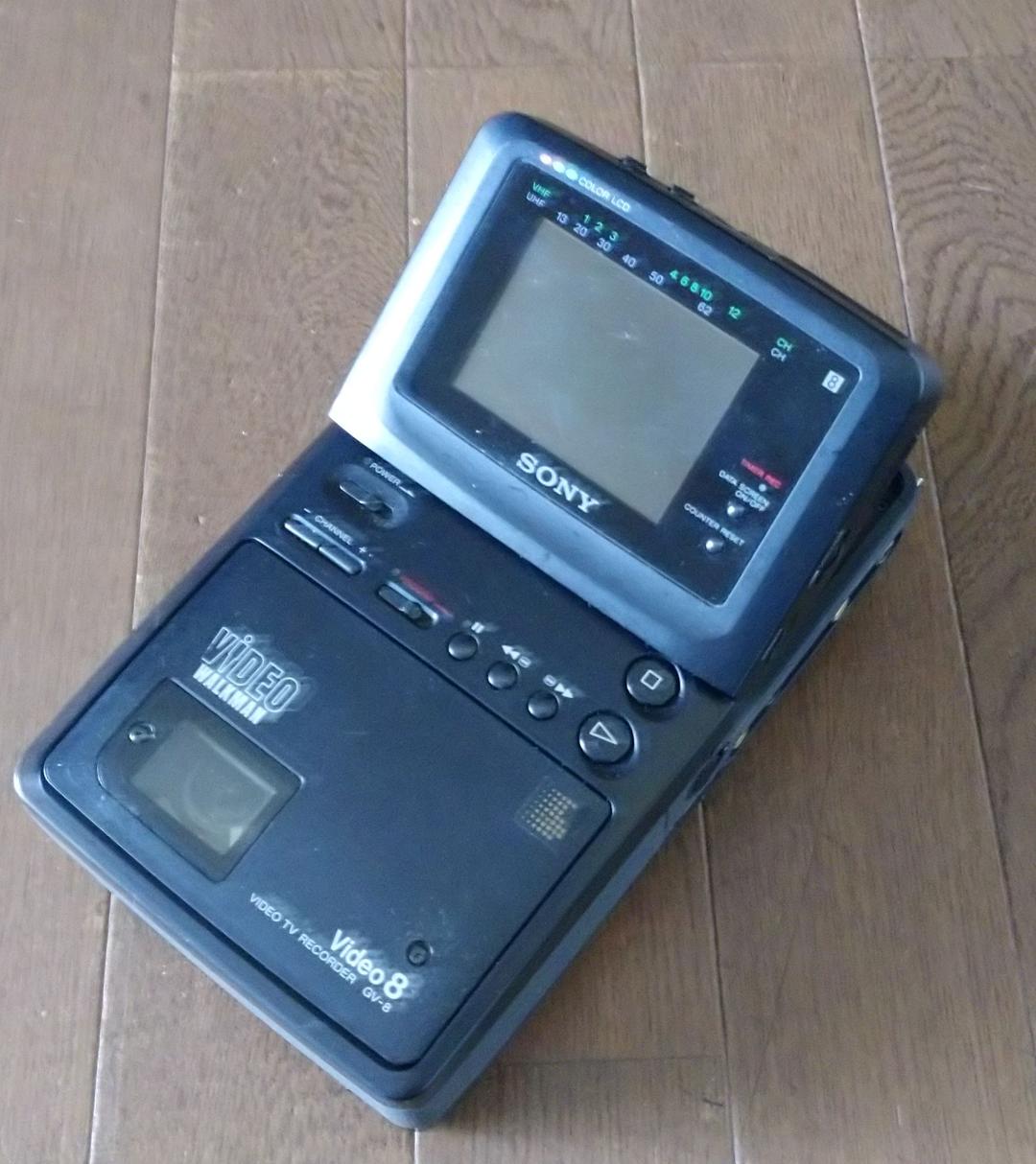 【SONY】 ビデオウォークマンGV-8 ジャンク品