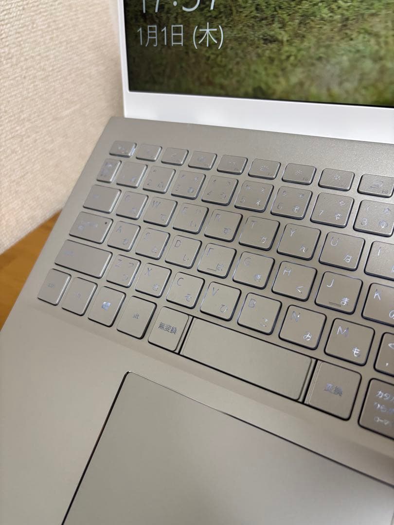 美品 Inspiron 15 5000 プレミアム Ryzen 5 アルミ個体